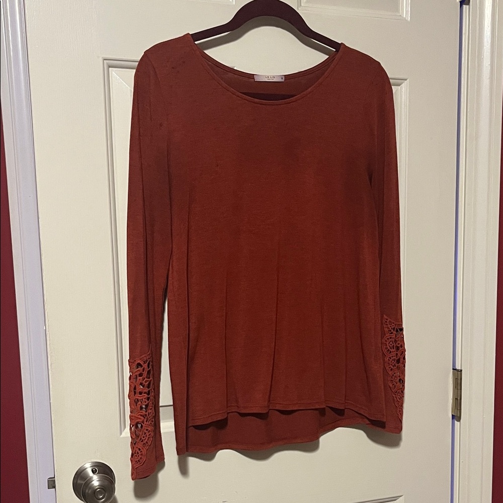 Le Lis Rust Long Sleeve Blouse with Lace Cuffs